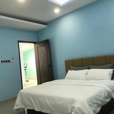 Homestay Stardow~星窗名宿~ Τζόχορ Μπάχρου Εξωτερικό φωτογραφία