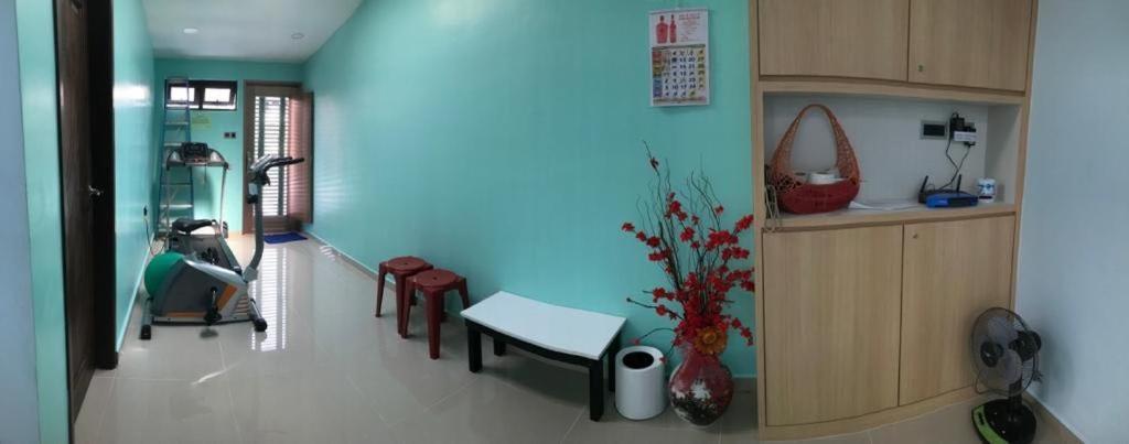 Homestay Stardow~星窗名宿~ Τζόχορ Μπάχρου Εξωτερικό φωτογραφία