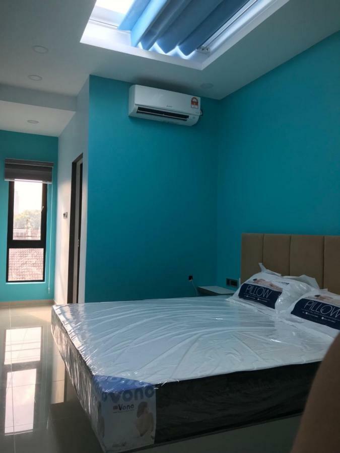 Homestay Stardow~星窗名宿~ Τζόχορ Μπάχρου Εξωτερικό φωτογραφία