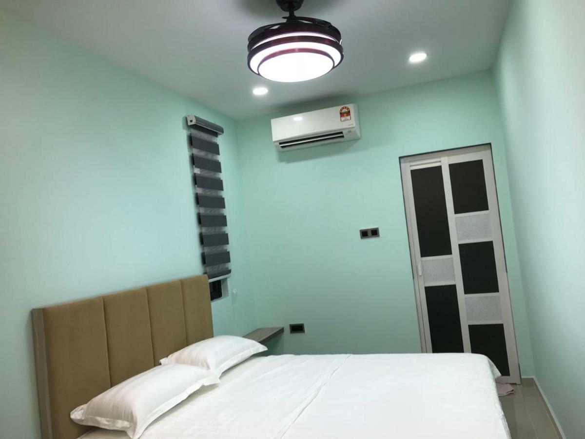 Homestay Stardow~星窗名宿~ Τζόχορ Μπάχρου Εξωτερικό φωτογραφία