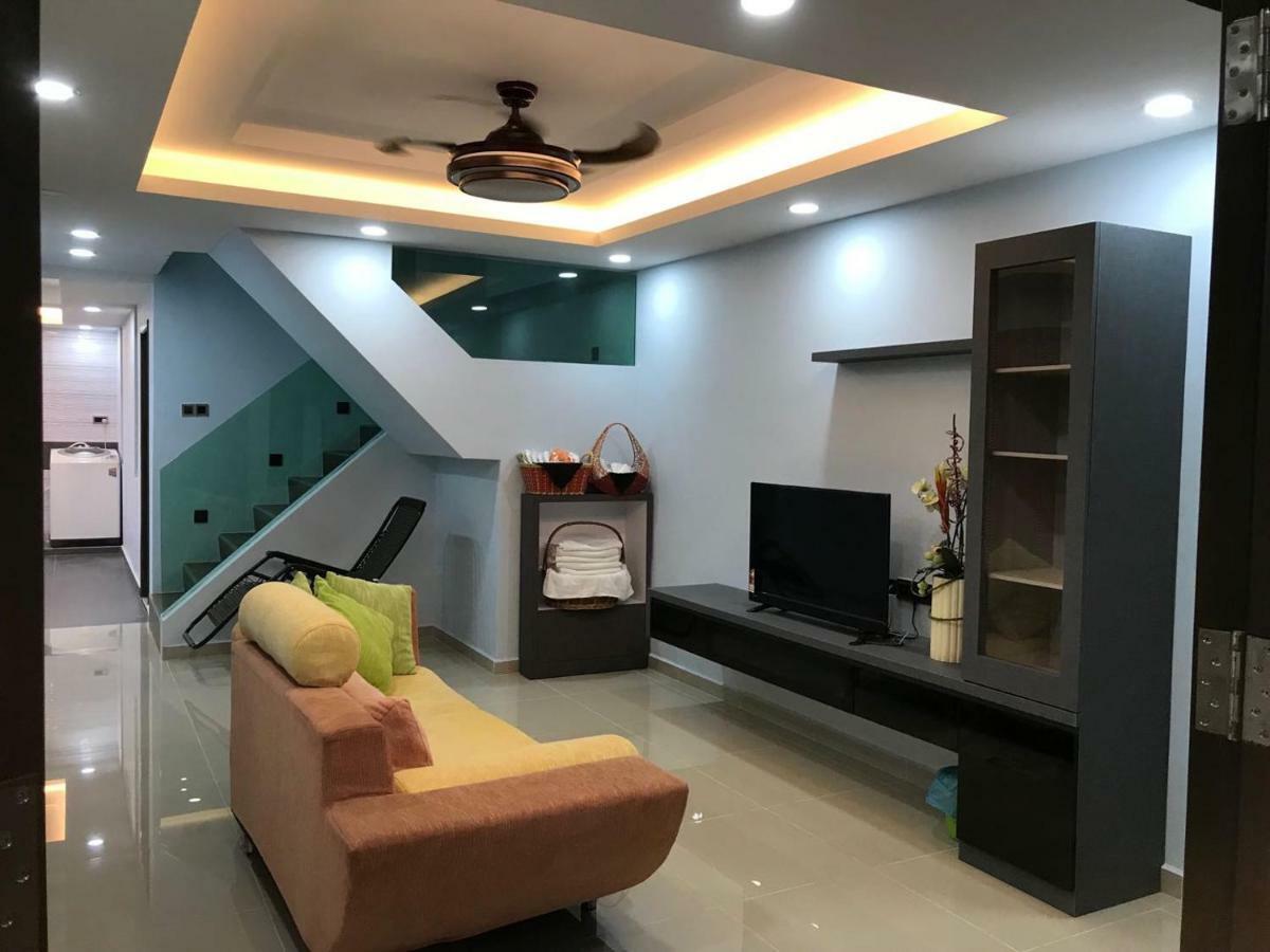 Homestay Stardow~星窗名宿~ Τζόχορ Μπάχρου Εξωτερικό φωτογραφία